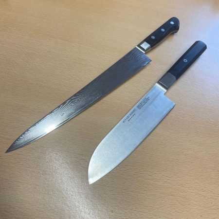4048-4049 a Japanese Kitchen Knives Damascus