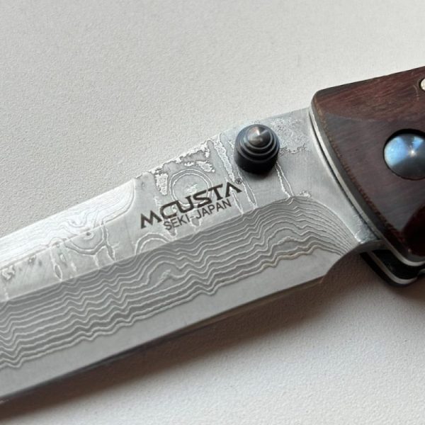 Mcusta MC-0125D Tactility Elite Knife with Ironwood Handle and Stainless Damask VG10 Blade. - Image 2