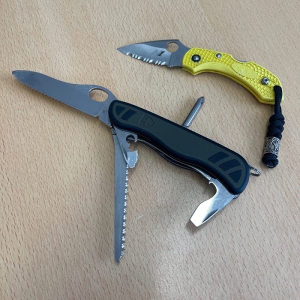 Spyderco Dragonfly Victorinox Soldier