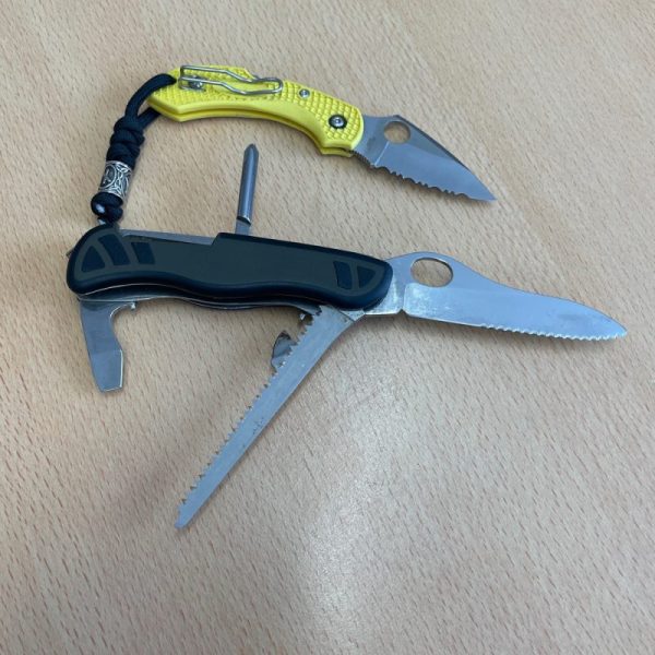 Spyderco Dragonfly Victorinox Soldier - Image 2