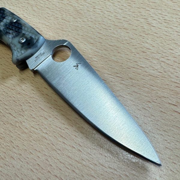 Spyderco Endura 4 GITD - Image 4