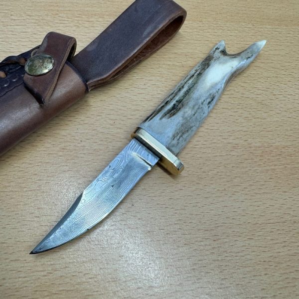 4334 a Silver Stag