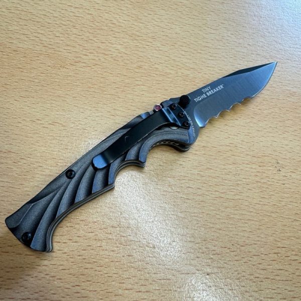 CRKT Tiny Tighe Breaker - Image 3