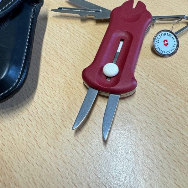 Victorinox Golf Tool - Image 3