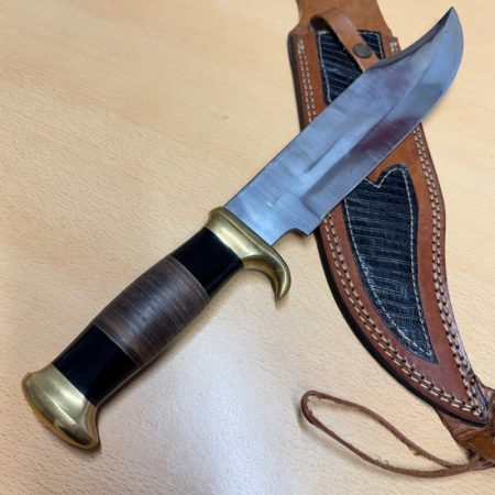 4504 b Large Outback Bowie Knife