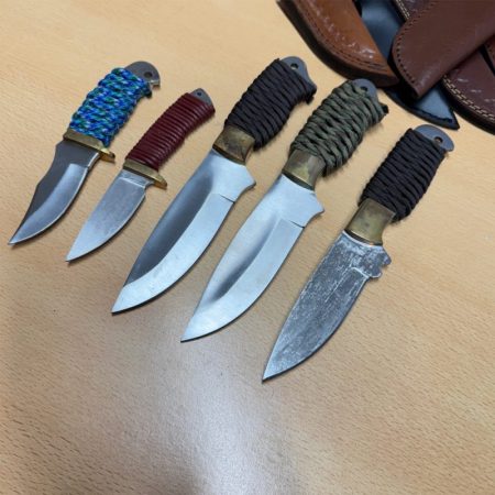 4522 b Five Paracord handled knives