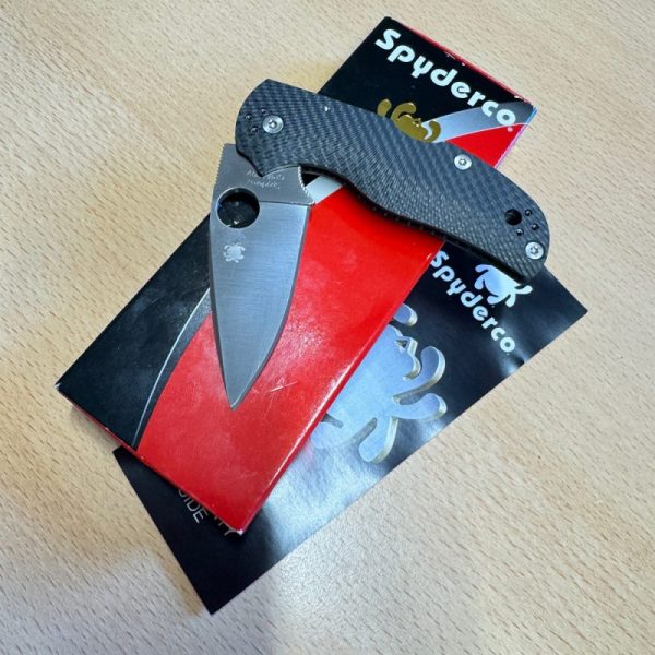 Spyderco Native 5 Fluted Carbon Fibre
