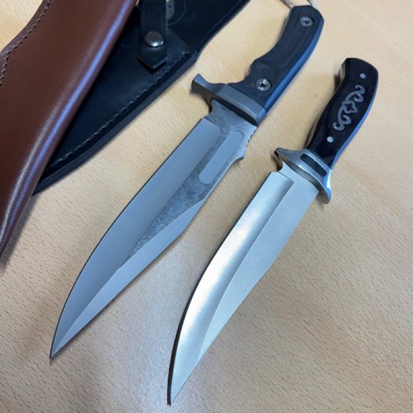Small bowie style knives - Image 2