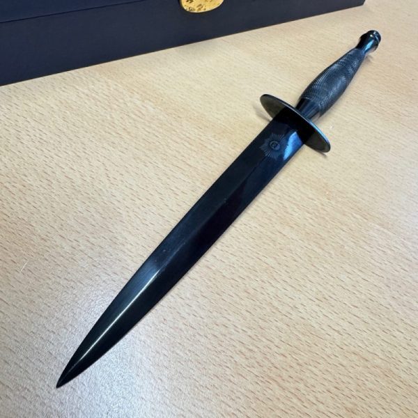 Pooley Sword Fairbairn Sykes - Image 2
