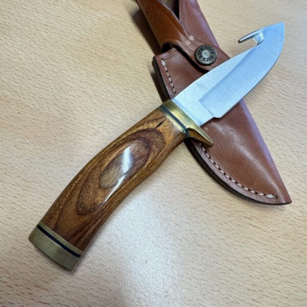 Buck Vanguard Walnut 191