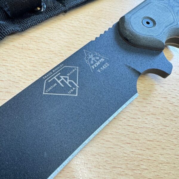 Tops Knives Armageddon