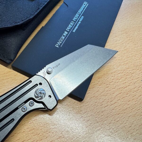 Kizer Rogue Wharncliffe Blade - Image 2