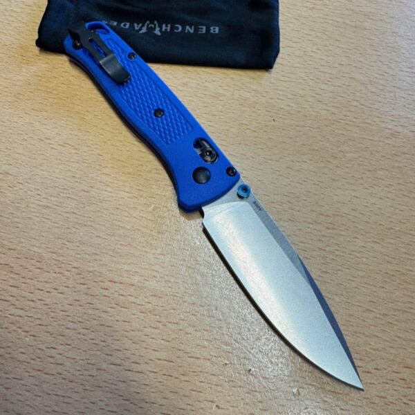Benchmade Bugout 535 Blue - Image 2