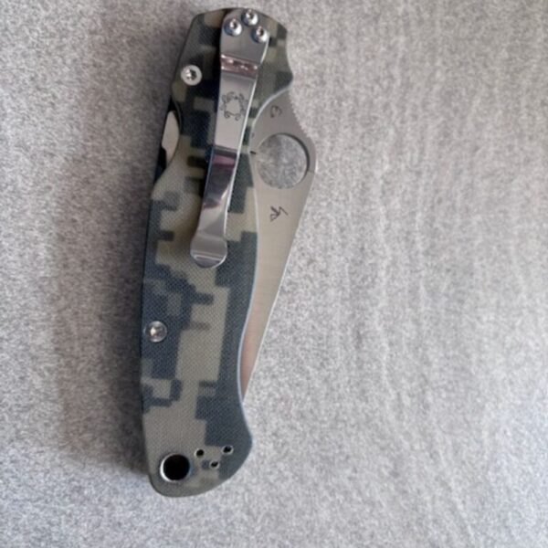 Spyderco Para Military 2 G10 Digi Camo