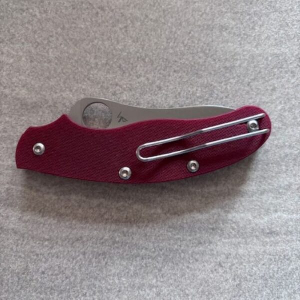 Spyderco UK Penknife Drop Point Heinnie® Edition - Image 4