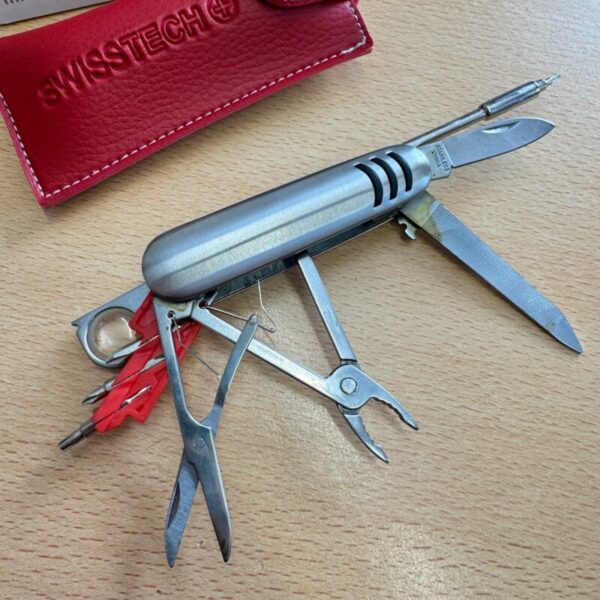Swisstech Multifunction Pocket Tool - Image 3