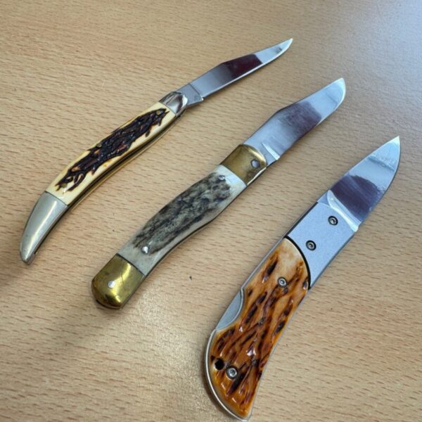 Antler Folding Knife Trio - Image 2