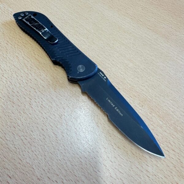Benchmade Stryker (Automatic Spring Removed) - Image 4