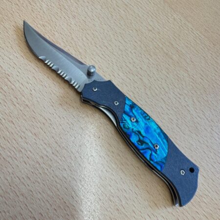 Seki Cut Turquoise Handle