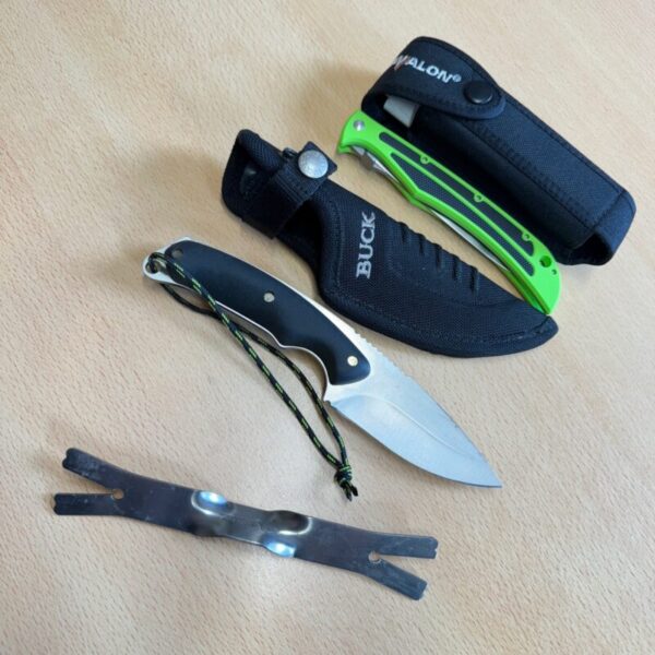 Buck Alpha Hunter & Havalon and Rib Spreader - Image 2